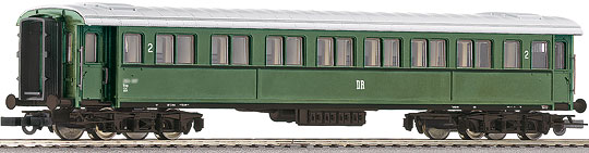 Passenger car 2nd class<br /><a href='images/pictures/Roco/45549.jpg' target='_blank'>Full size image</a>